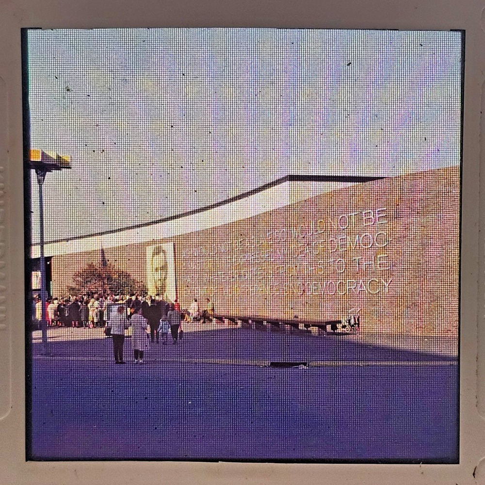 120 Medium Format Slide 1964 Worlds Fair New York City Illinois Land of Lincoln